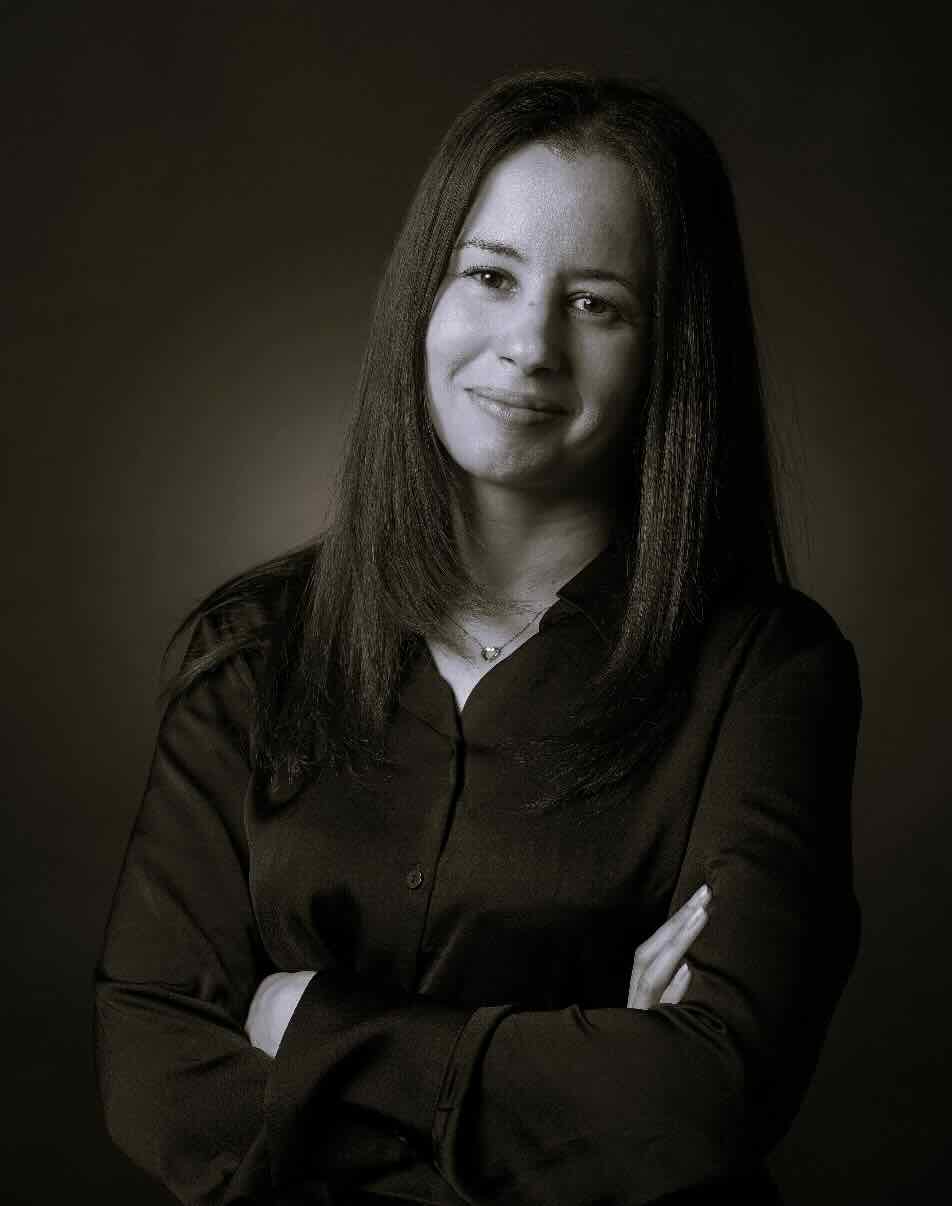  Sandra M.